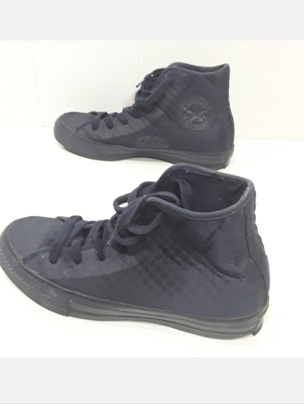 Converse  High Top Sneakers in Black